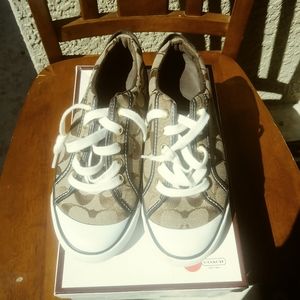 Women shoes